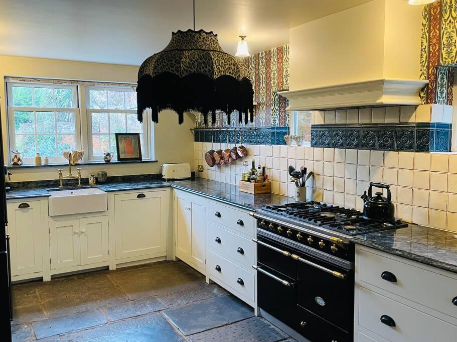 Escape To Ash House 18Th Century Manor In Somerset Martock Extérieur photo